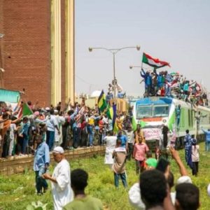 The revolutionaries arrived <h1>Atbara SudanUpraising Train<h1/> is back to Khartoum