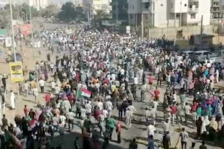 Sudan, Protests continue after deadliest day since military coup