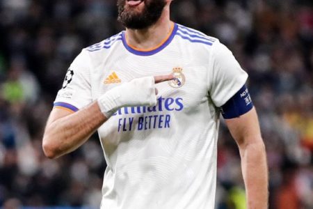 Benzema hat-trick stuns PSG as Real Madrid make epic comeback