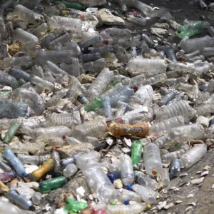 Talks kick off on global plastic trash treaty