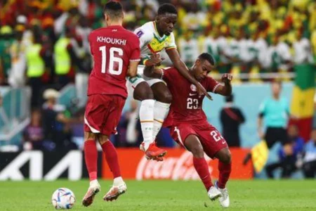 Hosts Qatar crash out of World Cup after Senegal loss