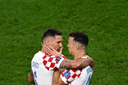 Croatia beat Japan on penalties to reach quarter-finals