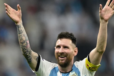 Messi has chance to match Maradona as Argentina reach World Cup final