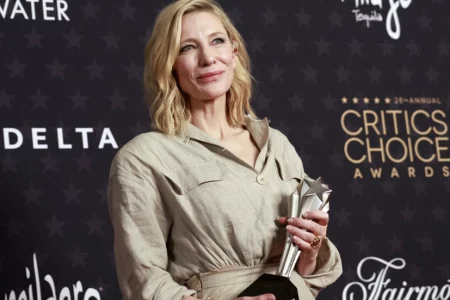 Blanchett slams ‘patriarchal’ awards shows after accepting best actress prize