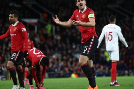 Man Utd held by Sevilla as Juventus and Feyenoord seize Europa League leads