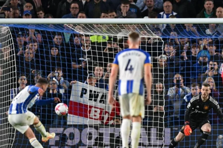 Brighton beat Man Utd to avenge FA Cup defeat