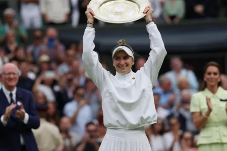 Unseeded Vondrousova defeats favourite Jabeur to win women’s Wimbledon final