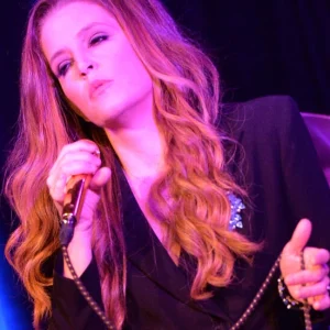 Lisa Marie Presley death linked to weight loss surgery