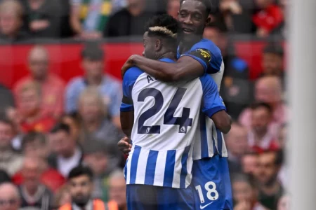 Brighton thump Man Utd as Man City strike back