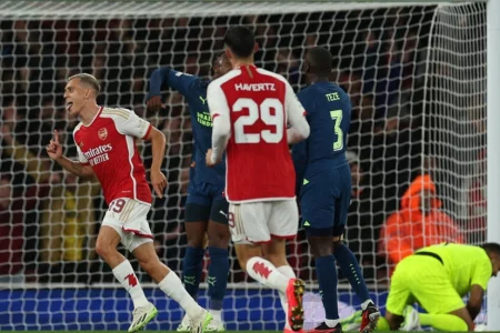 Arsenal crush PSV on ‘beautiful’ Champions League return