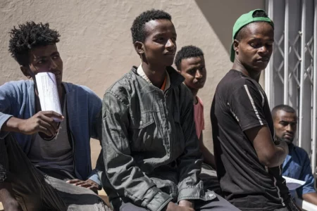 Seeking Saudi opportunity, Ethiopian migrants ‘trapped between life and death’