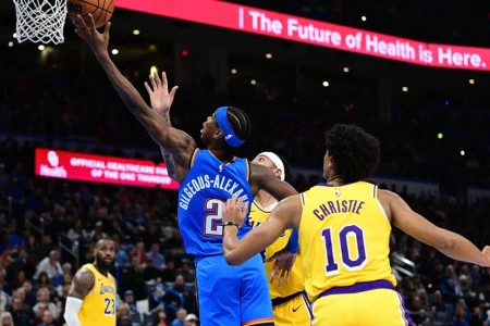 Thunder rally to beat Lakers, Bulls stun Bucks in overtime