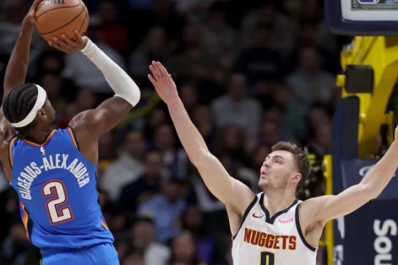 Thunder end Nuggets winning streak, Bucks rally to beat Cavs