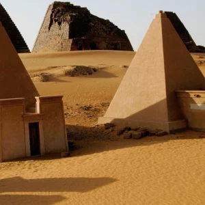 Fighting spreads to the World Heritage archaeological sites of the Island of Meroe