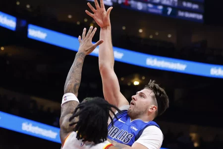 Dazzling Doncic scores 73 as Mavs down Hawks