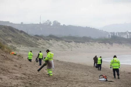 EU lawmakers consider stronger plastic pollution law after spill hits Spain