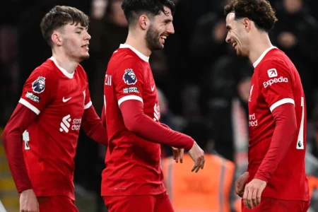 Liverpool sink Chelsea to bolster title charge, Haaland returns in Man City cruise