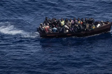 🔴 Tunisia.. 13 Sudanese recovered, 27 missing after migrant boat sinking