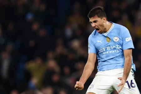 Rodri salvages point but Man City stumble in Premier League title race