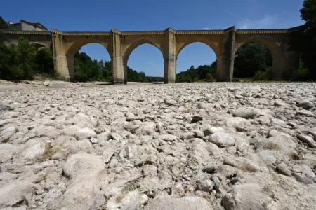 Climate change is slowing heat waves, prolonging misery