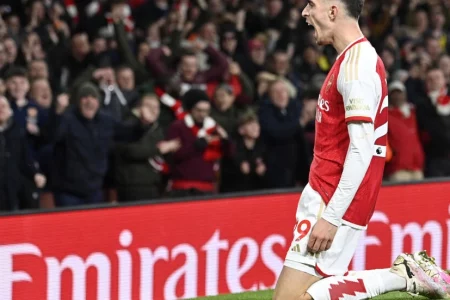 Havertz spares Ramsdale’s blushes as Arsenal go top in dramatic style