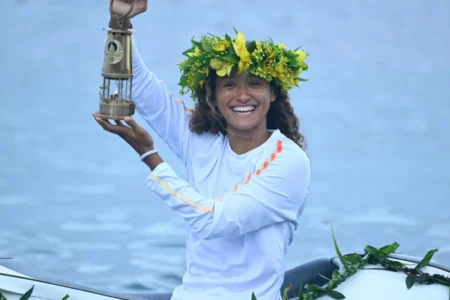 Olympic torch odyssey reaches the surf of Tahiti