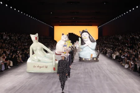 Dior offers laid-back style on a feline cat-walk