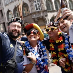 Euro 2024 at halftime: good vibes, late trains