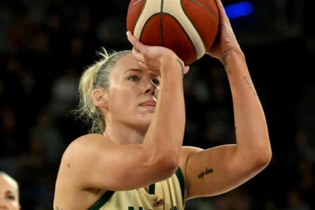 Australian basketball great Jackson makes fifth Olympics aged 43