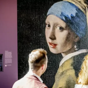 Scientists unlock secret of ‘Girl With Pearl Earring’