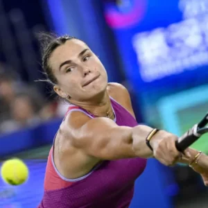 Sabalenka and Swiatek in No.1 showdown at WTA Finals