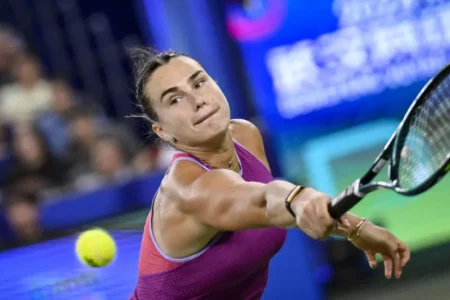 Sabalenka and Swiatek in No.1 showdown at WTA Finals