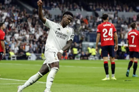 Vinicius treble as Real Madrid crush Osasuna, Villarreal rise