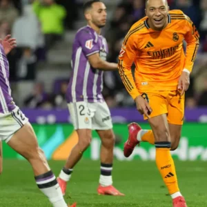 Mbappe treble helps Liga leaders Real Madrid down Valladolid