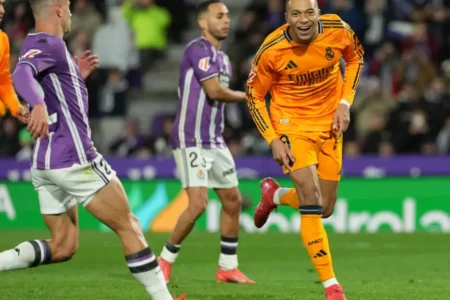 Mbappe treble helps Liga leaders Real Madrid down Valladolid