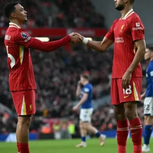 Gakpo double helps ‘almost perfect’ Liverpool thrash Ipswich