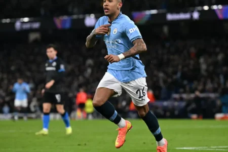 Man City, PSG stay alive in Champions League as Arsenal reach last 16